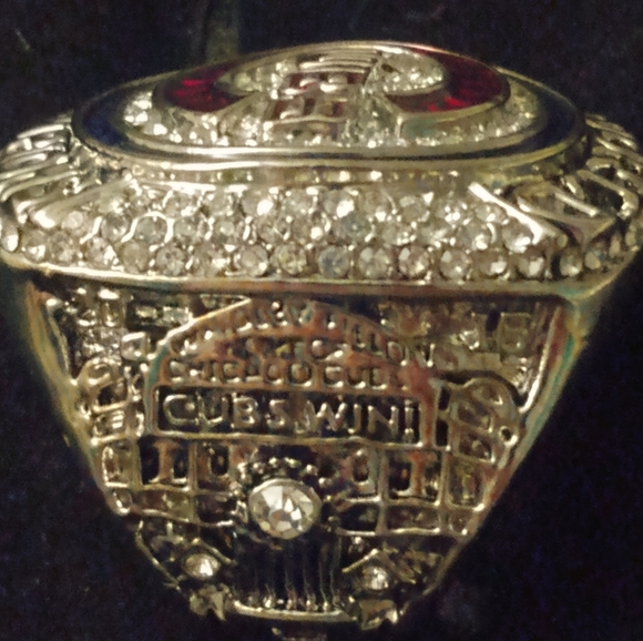 Men's Cub's Ring - Picture 4 of 4